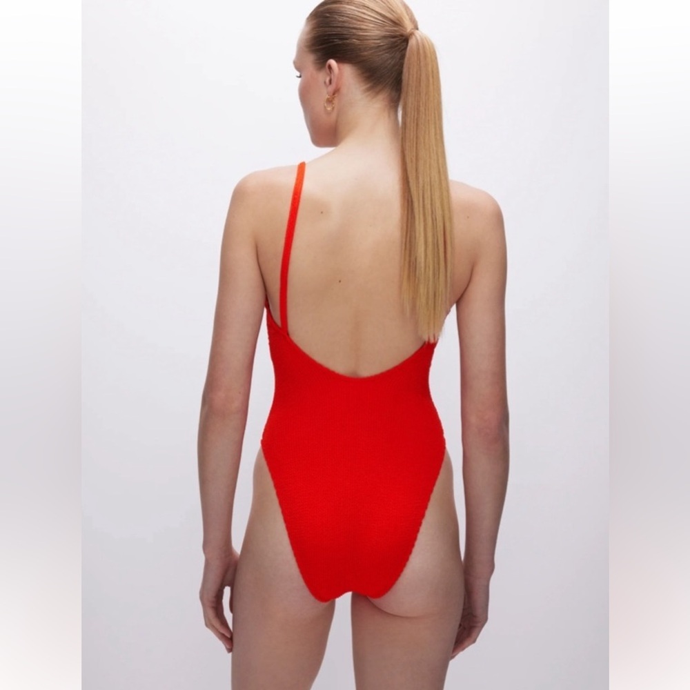 NWT Good American Always Fits One-Piece Swimsuit Size 3/4 - Picture 2 of 9